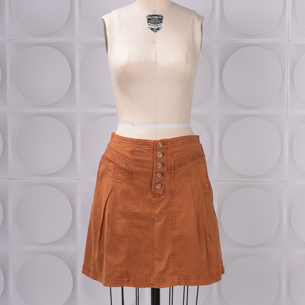 Free people mini skirt | camel color| US size 2 NWT